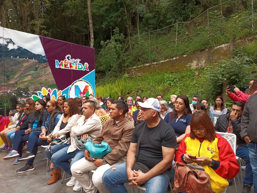 SAPI refuerza atención a usuarios y emprendedores de las regiones
