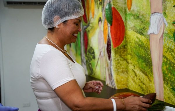Cartera de Comercio Nacional se suma a campaña de OMPI para visibilizar e impulsar creatividad de la mujer venezolana3