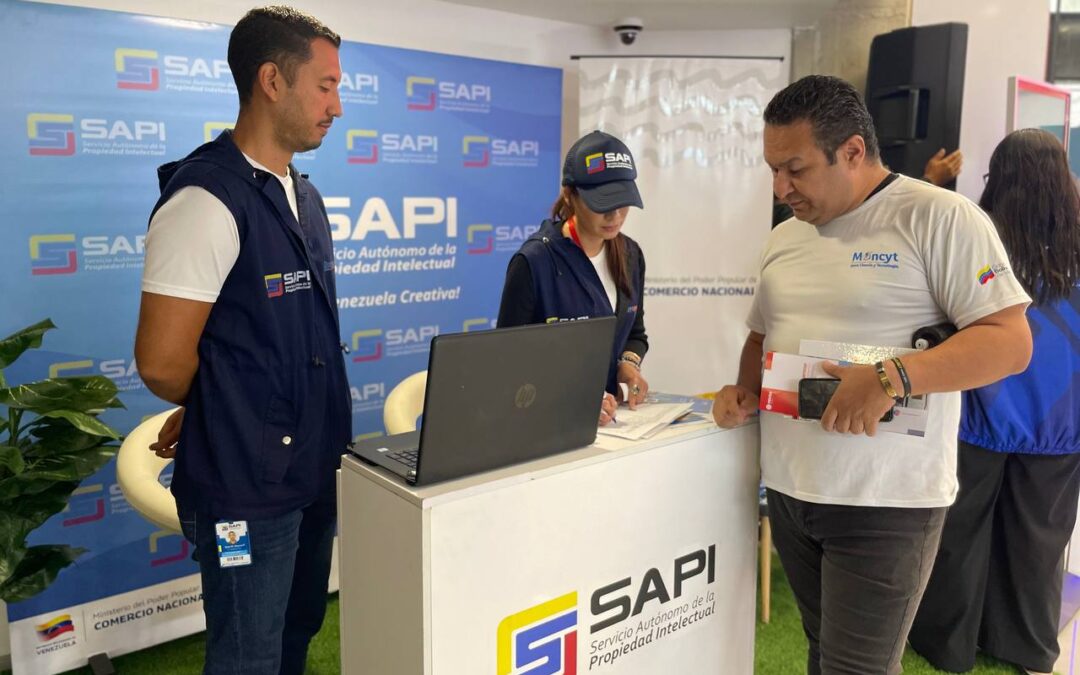 SAPI ofrece asesorías técnicas en la Feria Científica de la Universidad Venezolana de Hidrocarburos (UVH)