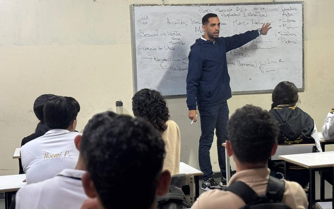 El SAPI promueve la formación en Propiedad Intelectual para estudiantes del Liceo Bolivariano Simón Bolívar en Antímano